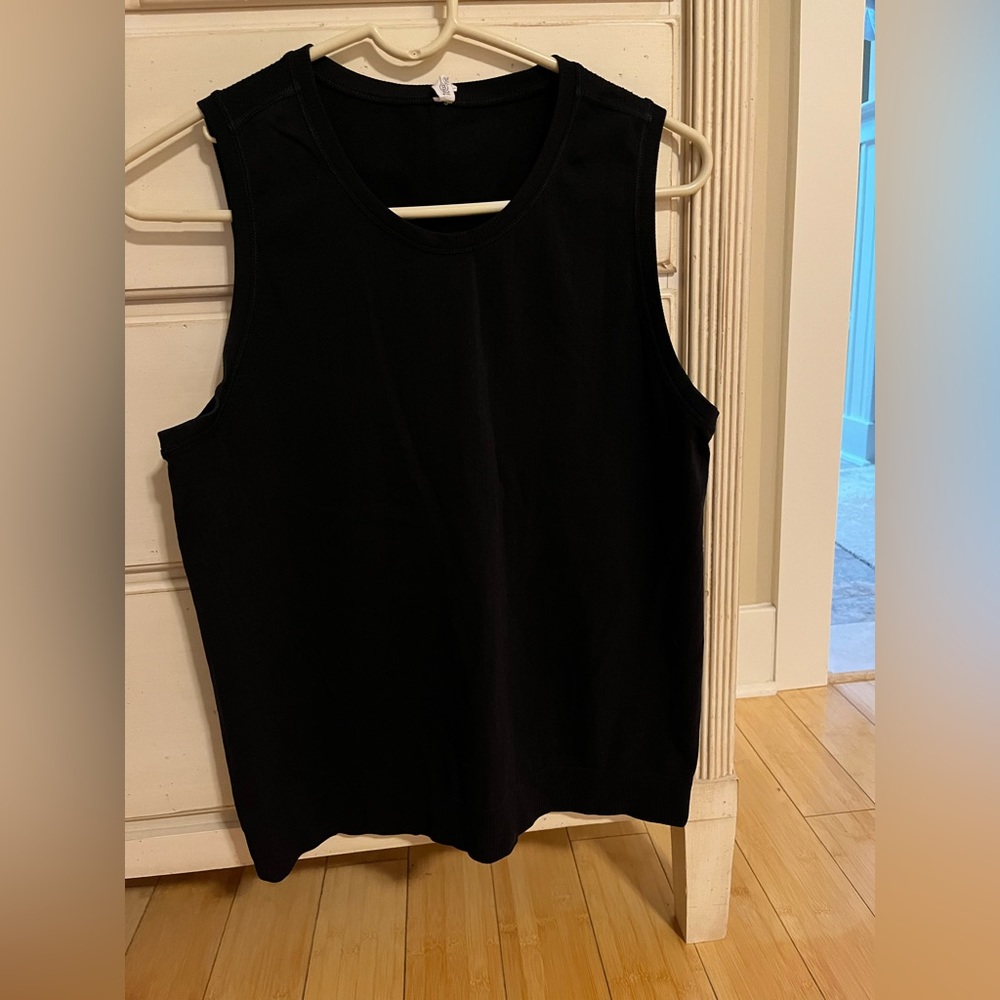 Athleta In Motion Tank - Picture 5 of 5
